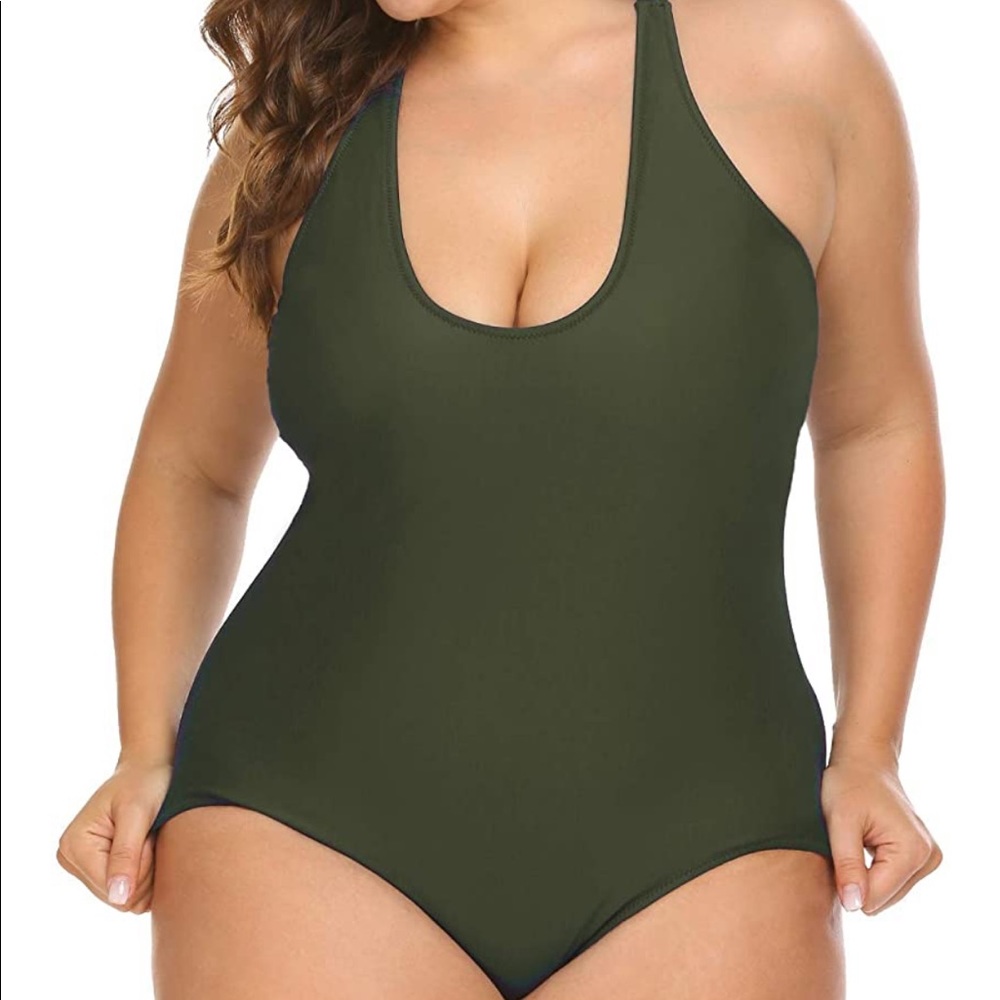 COPY - Women’s plus size sexy padded one piece swimsuit.